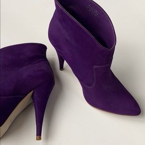 Steve Madden plum booties!